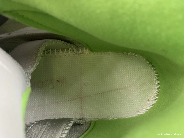 Rep DM9014-003 (2022) 5 Jordan Bean Retro Green 0716